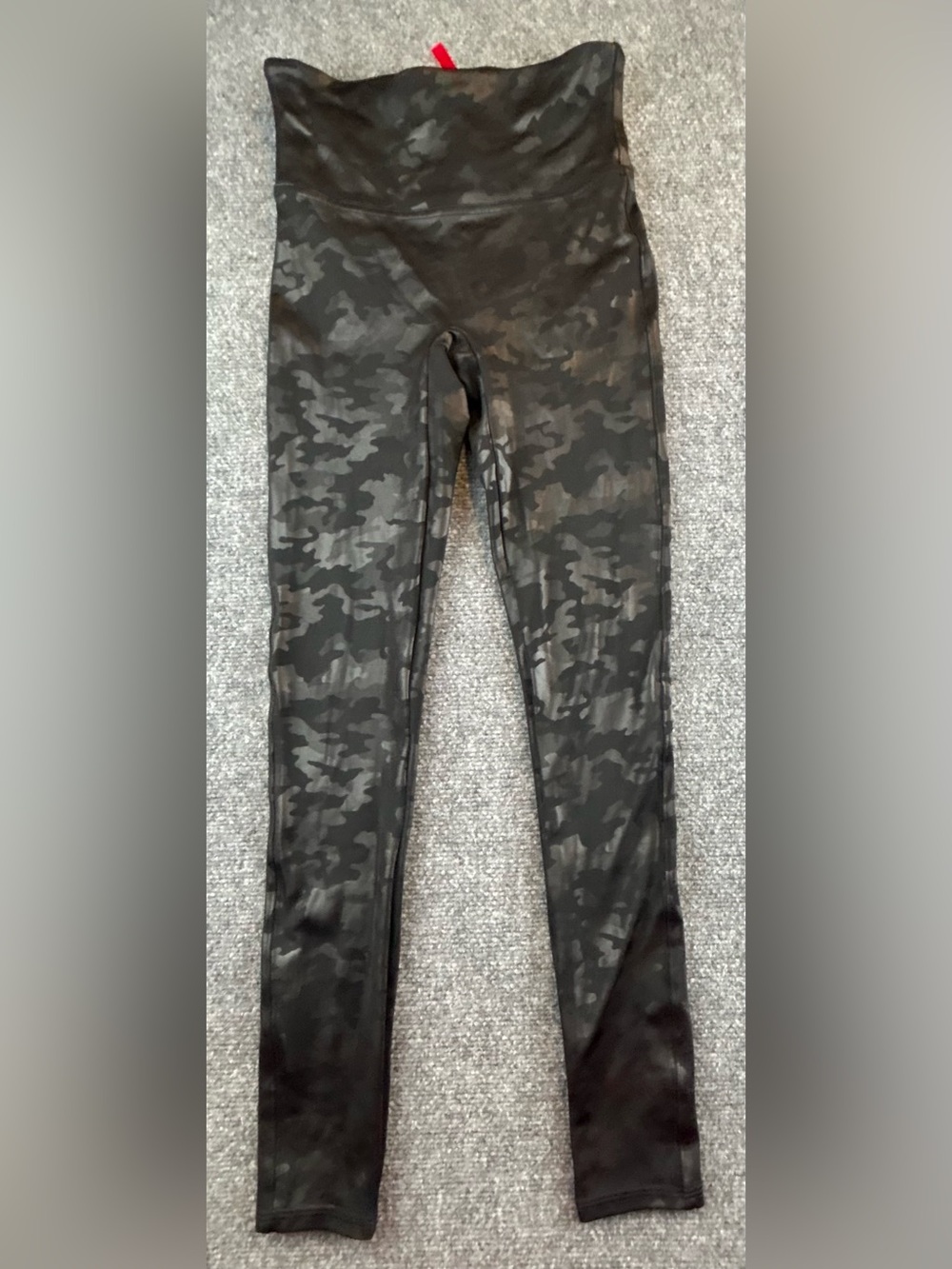 Spanx faux leather camo legging small‎ women’s